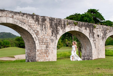 aqueduct-wedding
